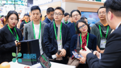 AI驱动的决策支撑系统通过整合企业表里部数